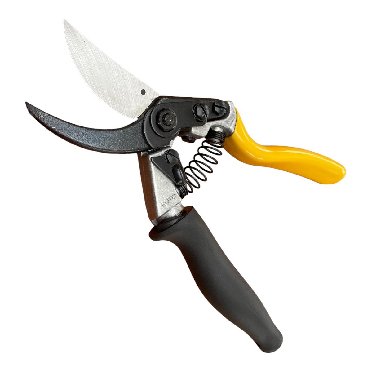 Leyat Professional ROTO Secateurs No. 7 Open