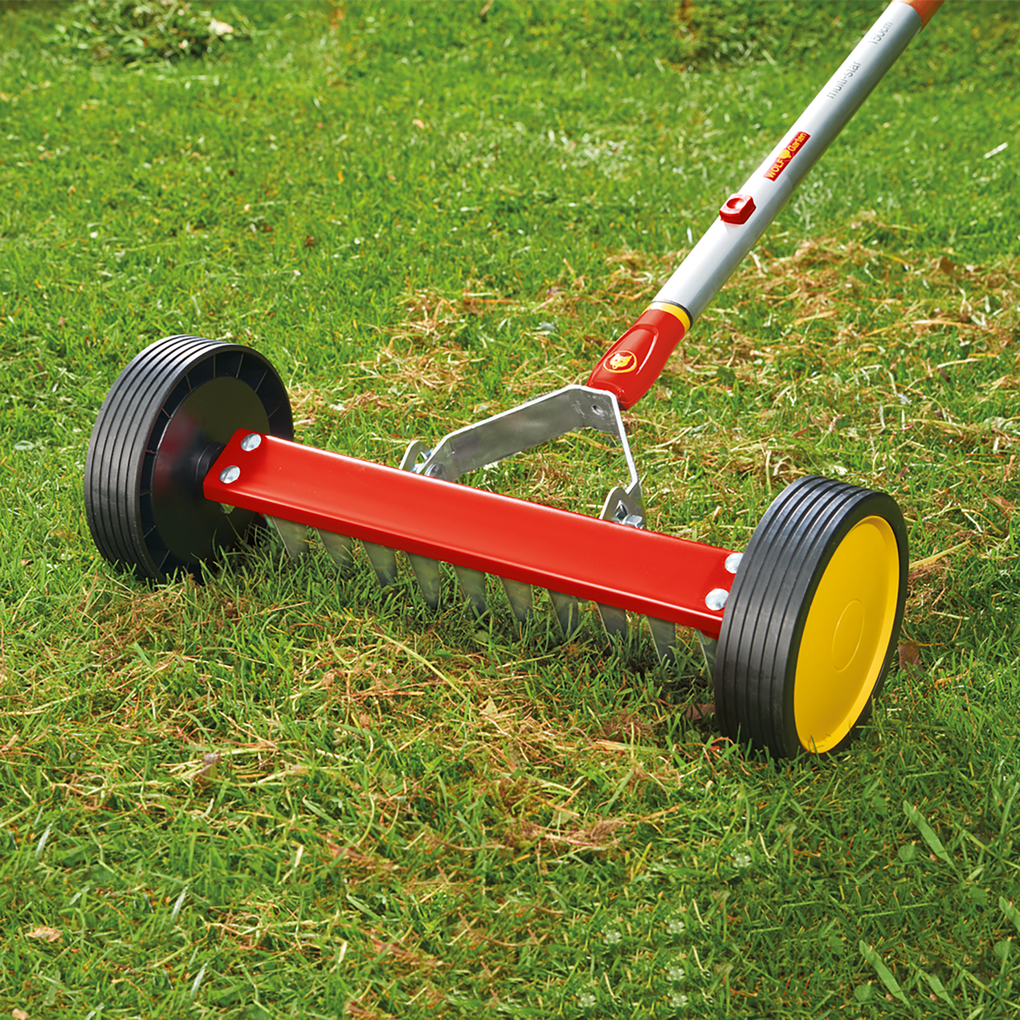 Wolf Garten multi-change® Roller Moss Removal Rake 1