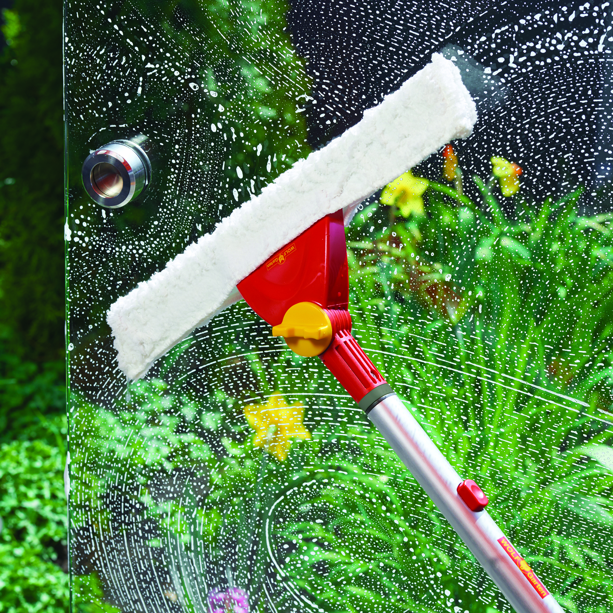 Wolf Garten multi-change® Window Washer 2
