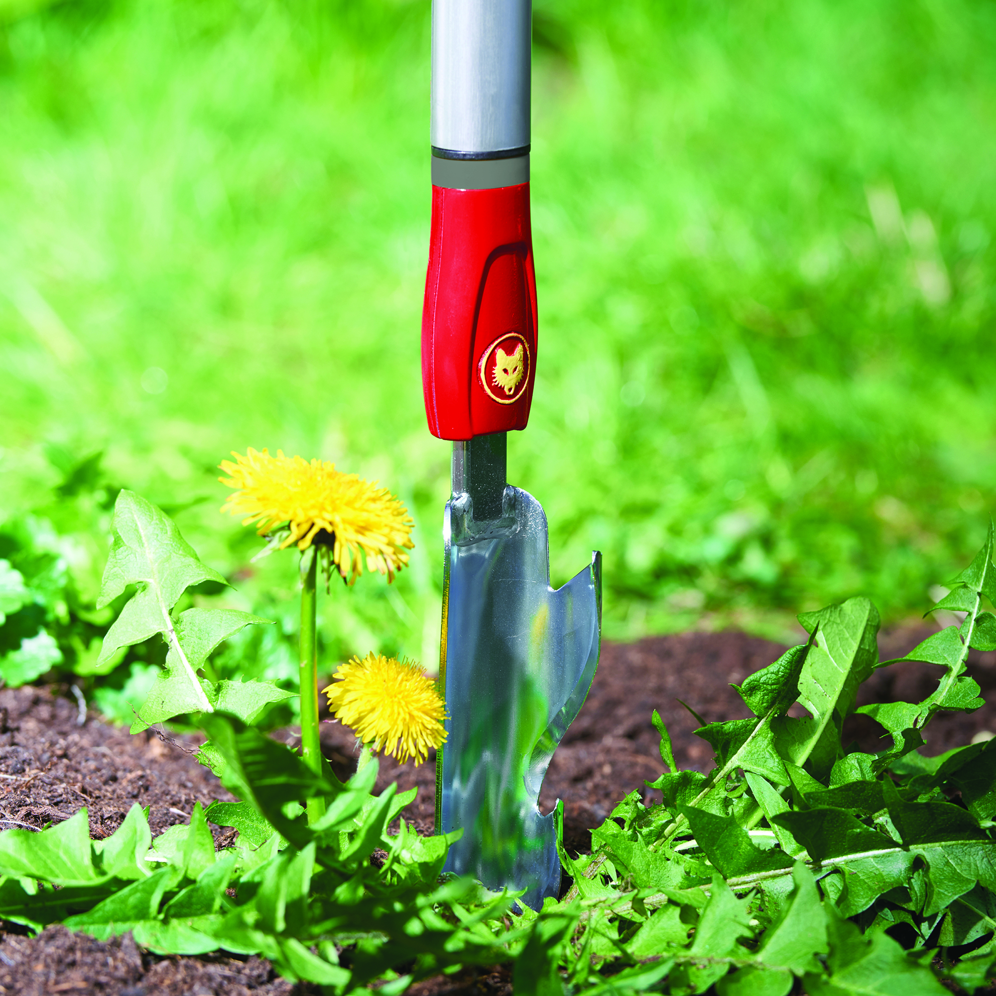 Wolf Garten multi-change® Weed Extractor action