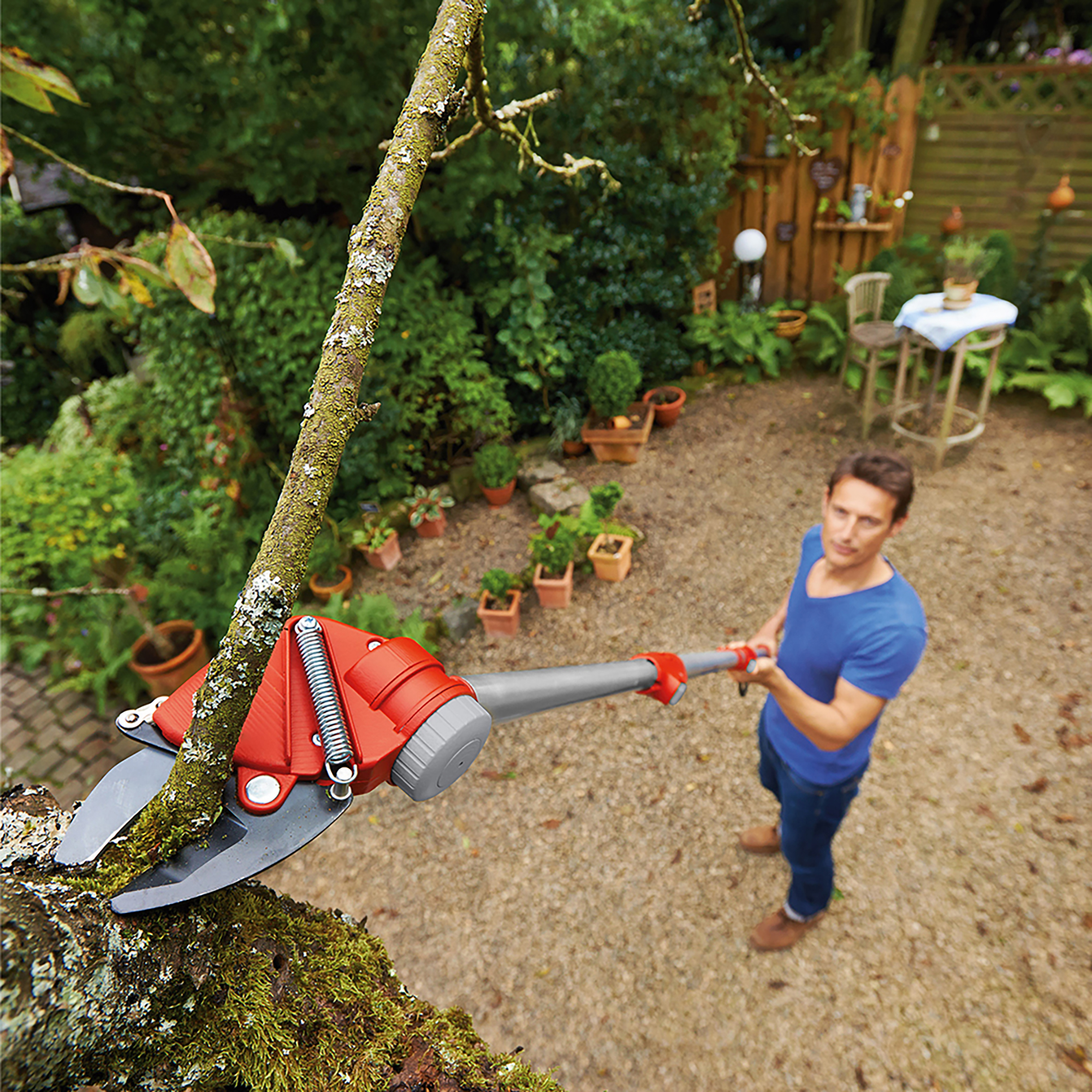 Wolf Garten Telescopic Bypass Tree Lopper 1