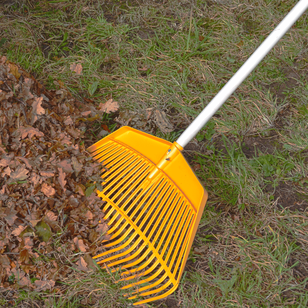 Stein 2 in 1 Leaf & Debris Rake 1